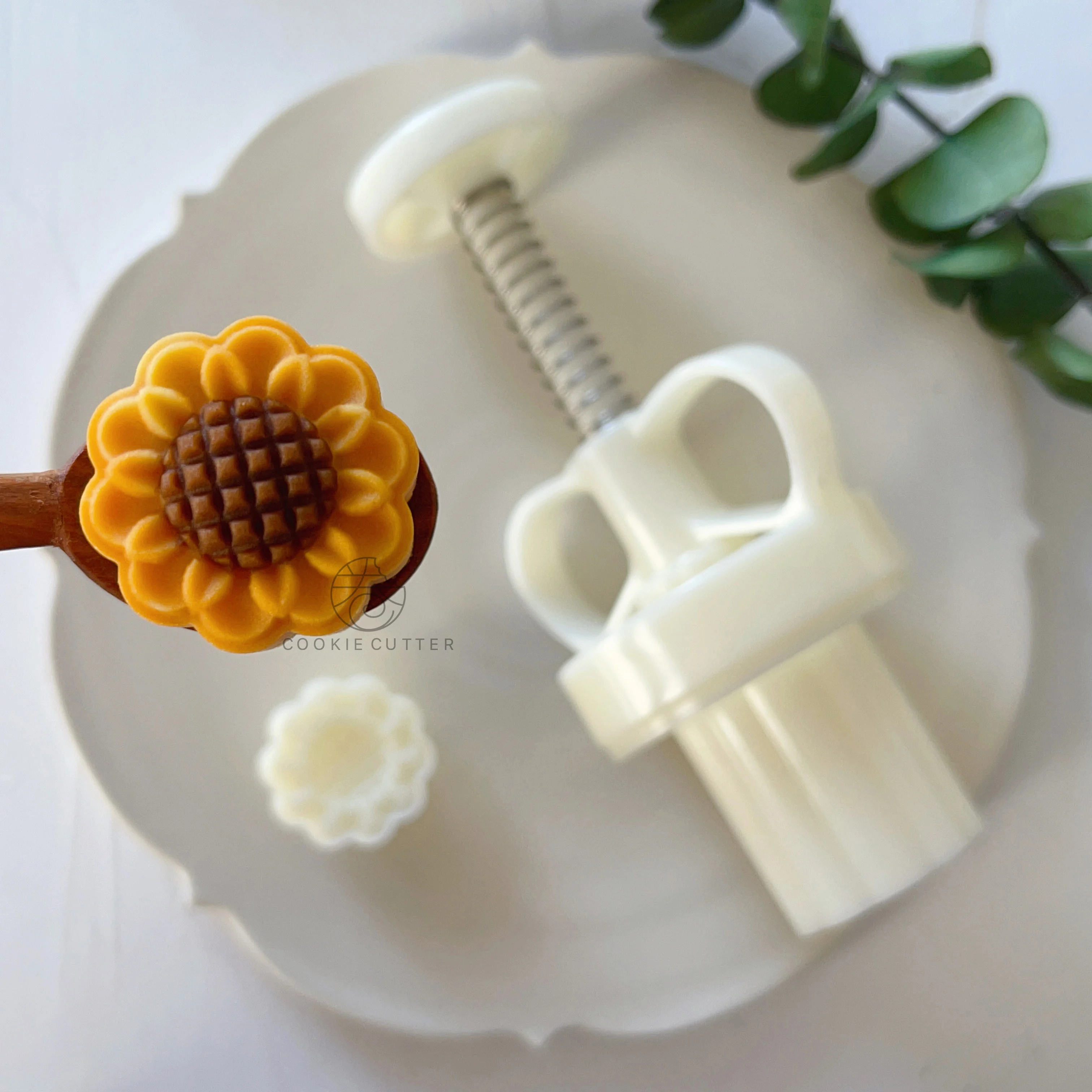 20g Mini Sunflower Shape Moonc - Bunny Cake Mold recensie en prijs