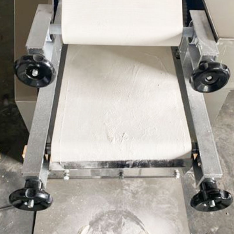 Automatic Big Dumpling Dough   - Spring Roll Wrapper recensie en prijs