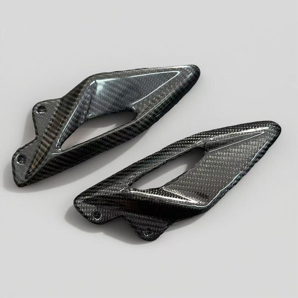 For Triumph Street Triple 660  - Crepe Pan Carbon recensie en prijs