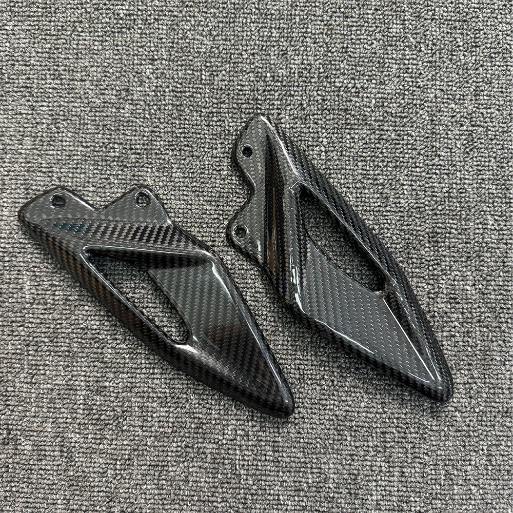 For Triumph Street Triple 660  - Crepe Pan Carbon recensie en prijs